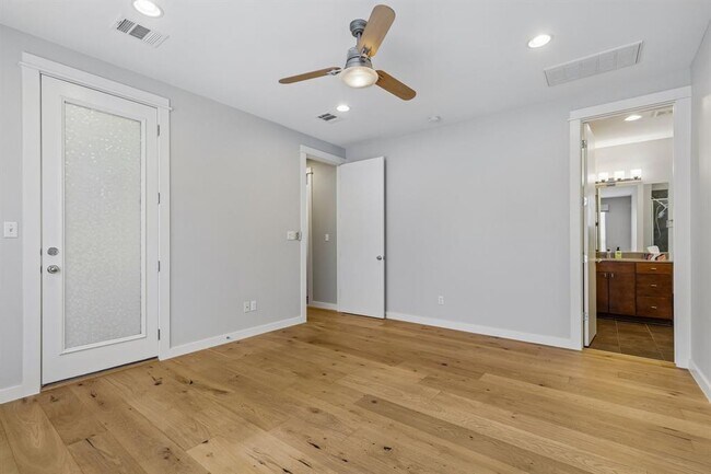 Building Photo - 3108 Corbin Ln