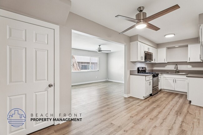 Building Photo - 23330 Arlington