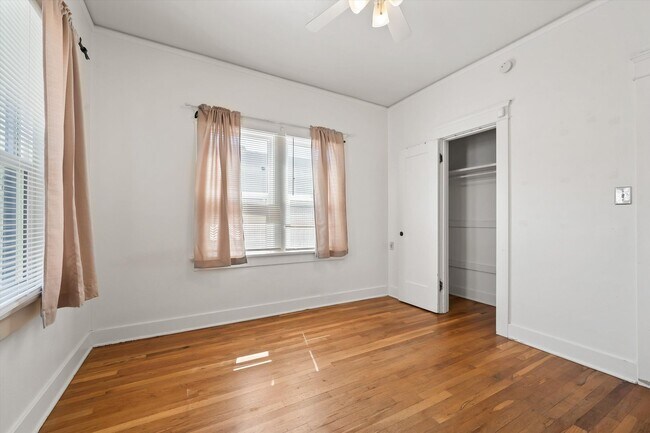 Building Photo - Pre- Lease August 2026 - UA Bungalow