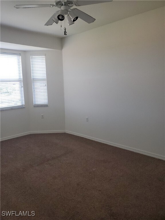 Building Photo - 8490 Kingbird Loop