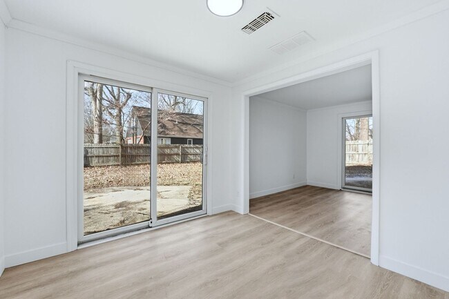 Building Photo - COMING SOON - 3 Bedroom house with updated features and fenced in yard!