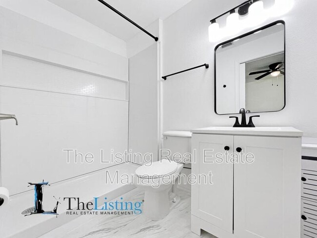 Building Photo - 1317 Coolridge Dr
