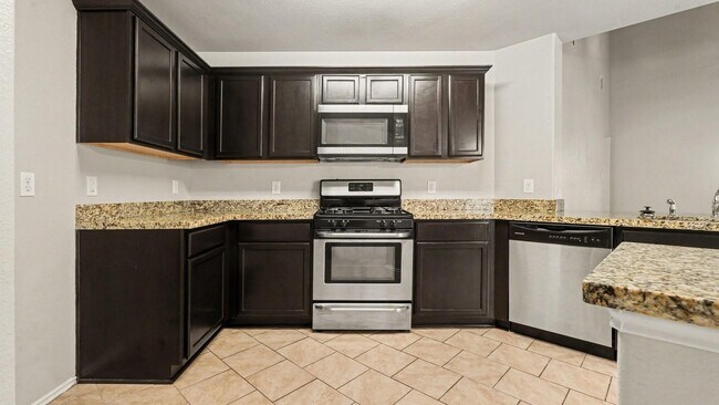 Building Photo - 21622 Messara Ct