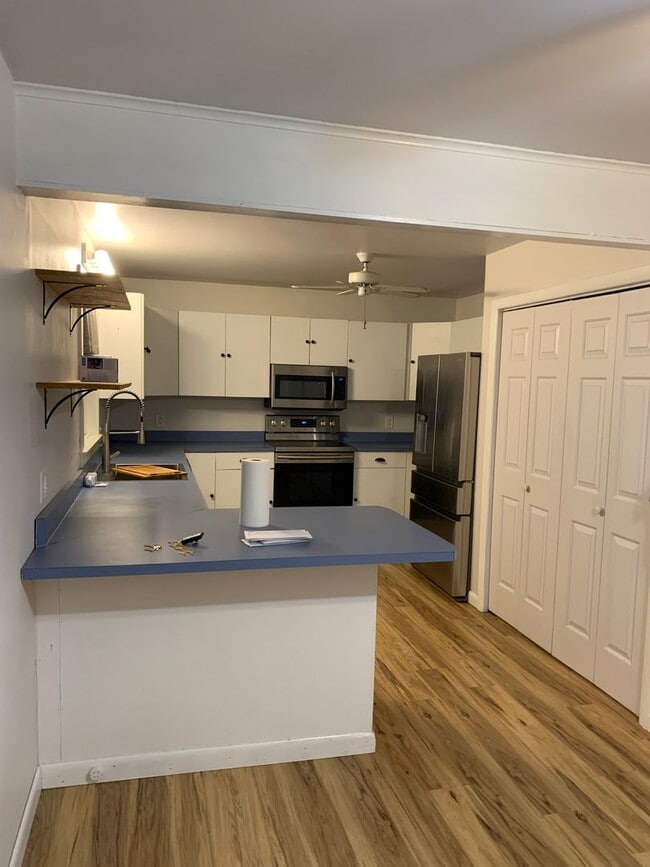 Building Photo - Wonderful 4 bedroom + South Burlington home