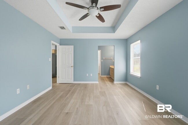 Building Photo - 808 Azalea Trace Dr