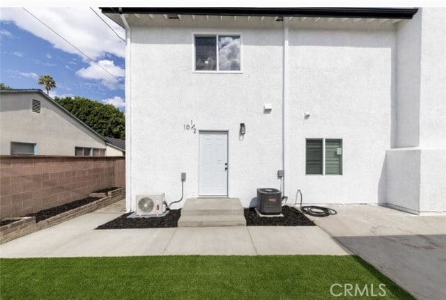 Building Photo - 10 W Trafford St