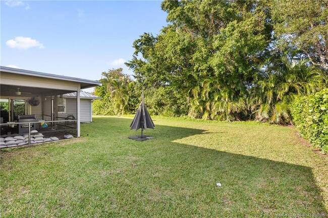 Building Photo - 3561 SE Micanopy Terrace