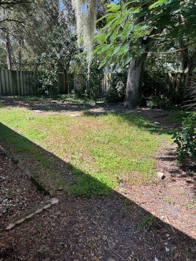 Building Photo - 3 BR / 2 BATH / 2 CAR GARAGE IN TUSCAWILLA