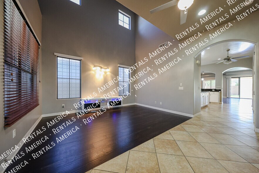 Building Photo - 21665 S 215th Pl