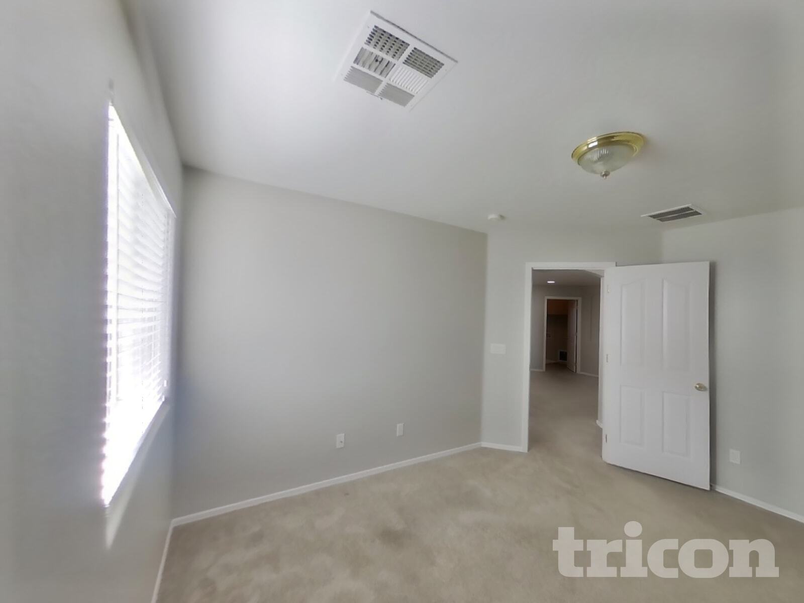 Building Photo - 10668 E Lupine Ln