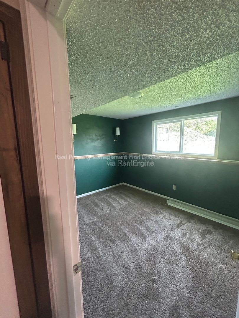 Building Photo - 3147 Brookfield Ct
