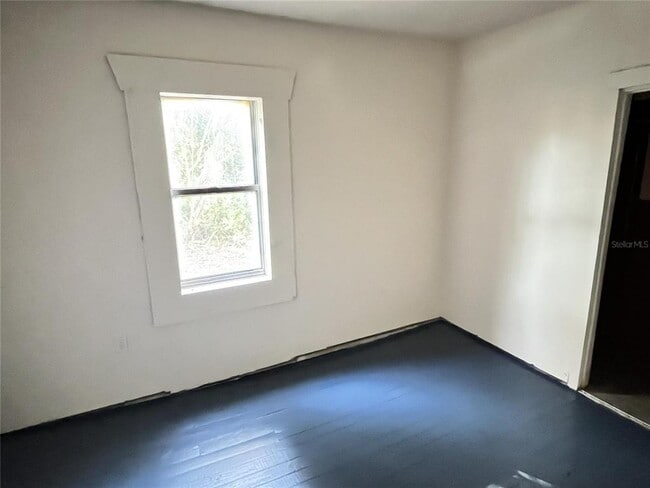 Building Photo - 1290 Henson Ln