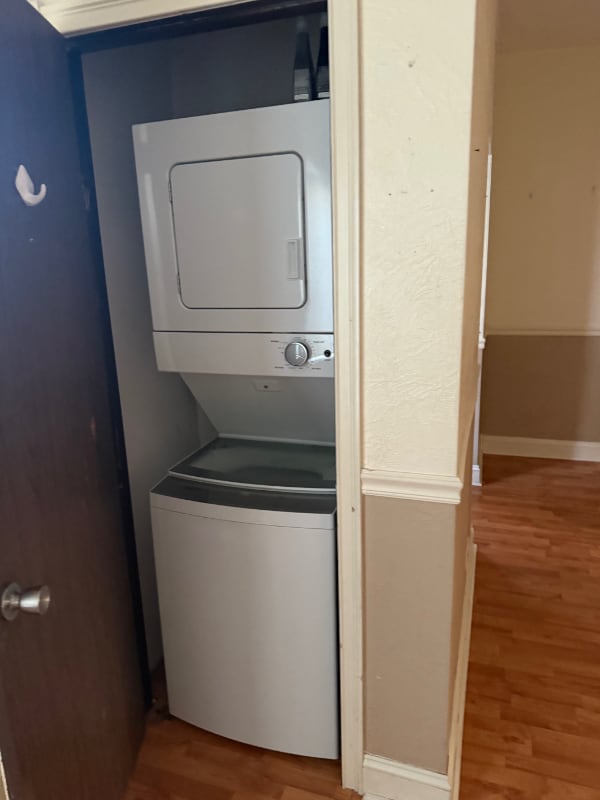 Building Photo - 6809 N Frostwood Pkwy