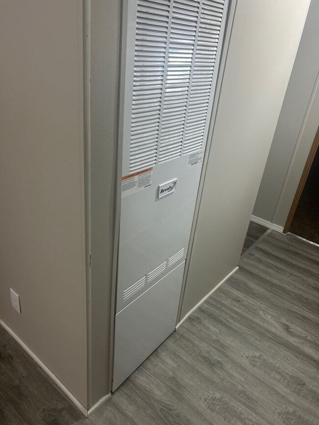 Building Photo - Newly Remobile Home For sale