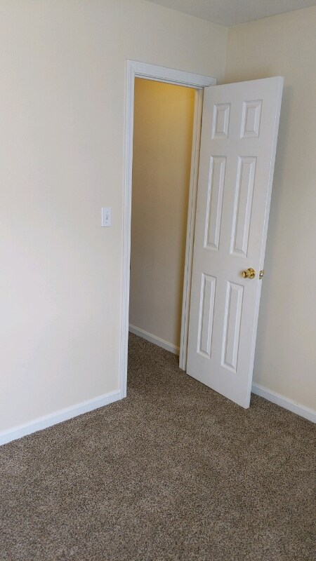 Building Photo - 103 E Park Pl