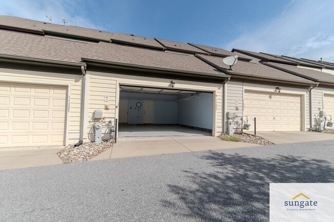 Building Photo - 11227 Terrace Ln