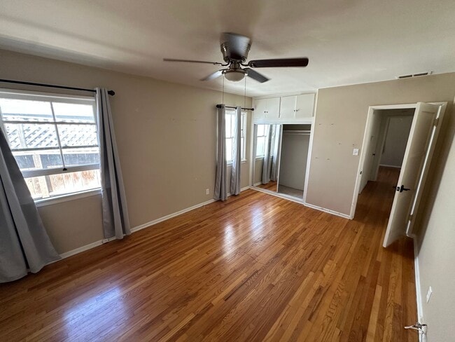 Building Photo - Home in North Kentwood Neighborhood of Wes...