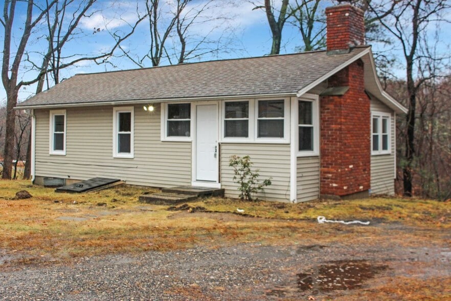 Building Photo - 38 Covey Rd