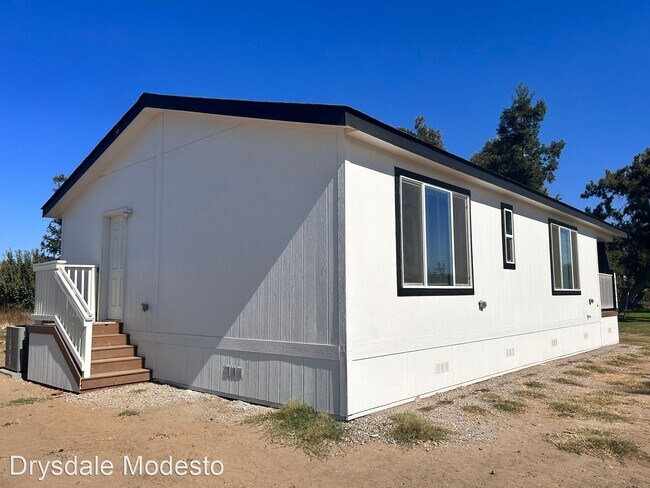 Building Photo - 2 br, 1.5 bath House - 3623 Toomes Rd.