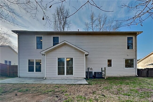 Building Photo - 4880 Camberbridge Dr