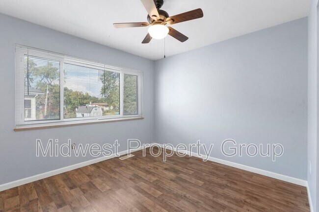 Building Photo - 1470 Whirlaway Dr