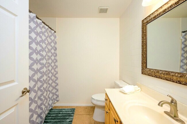 Building Photo - 9455 E Raintree Dr