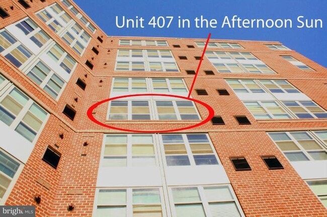 Building Photo - 1300 N St NW