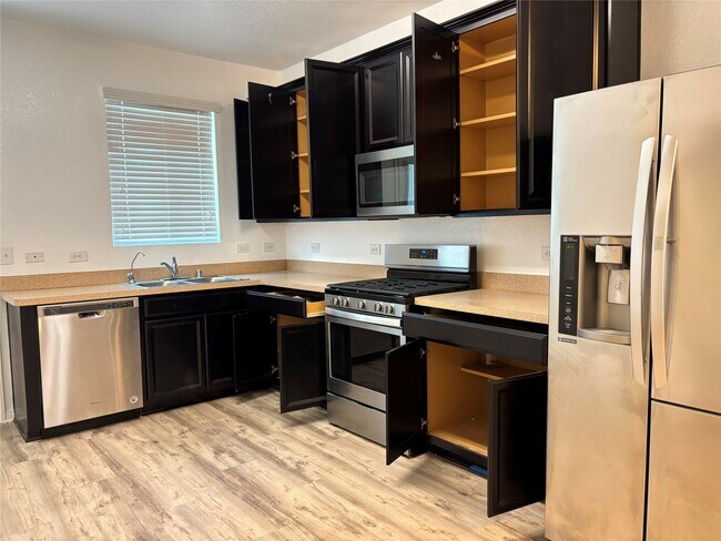 Building Photo - 6703 Cortenridge Ln