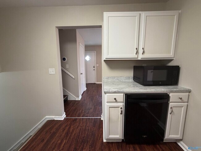 Building Photo - 3604 NW Stag Run Dr