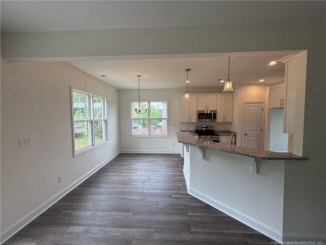 Building Photo - 81 Reece Dr