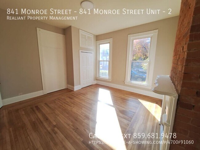 Building Photo - 841 Monroe St