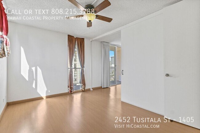 Building Photo - 2452 Tusitala St