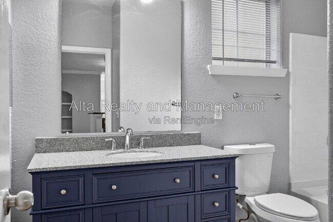 Building Photo - 8290 Gate Pkwy W