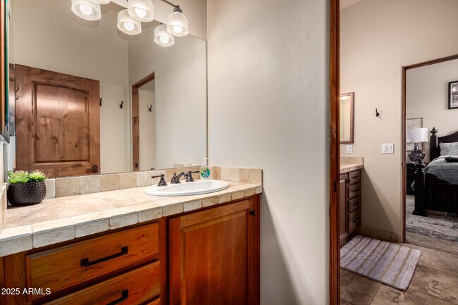 Building Photo - 2506 S 186th Dr