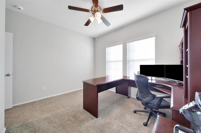 Building Photo - 13854 Rock Island Trl
