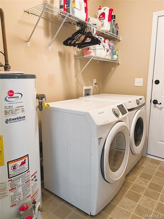 Building Photo - 1972 Chancellor Ridge Rd