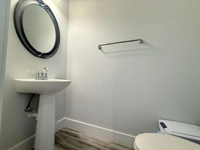 Building Photo - 5348 Sagan Ln