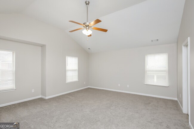 Building Photo - 842 Whitfield Oak Way NE