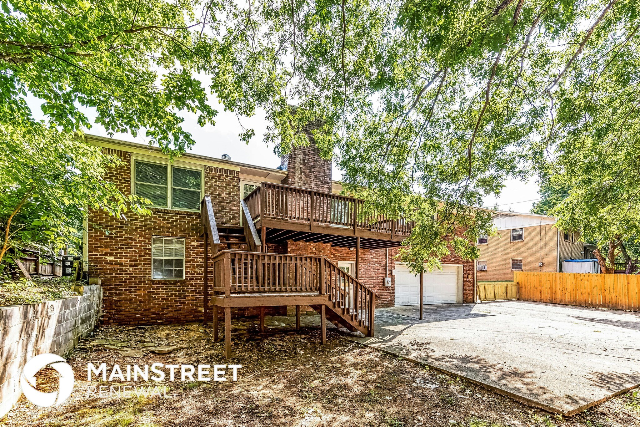 Building Photo - 2144 Etowah St