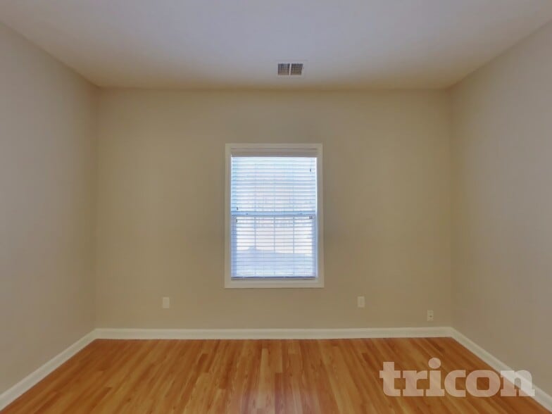 Building Photo - 237 Berkeley Ridge Dr