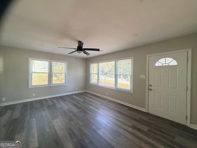 Building Photo - 1433 Midview Dr