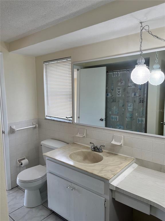 Building Photo - 7403 Populus Dr