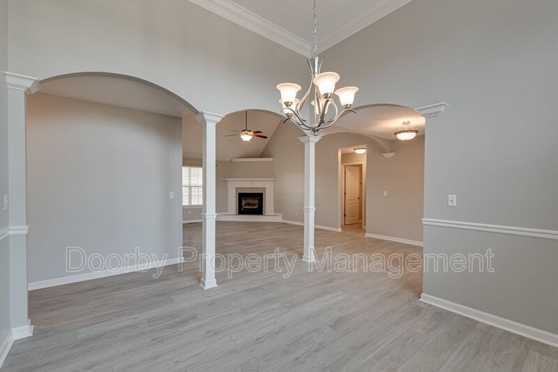 Building Photo - 7420 Salmon Ln