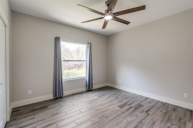 Building Photo - 1848 Tanglewood Trail