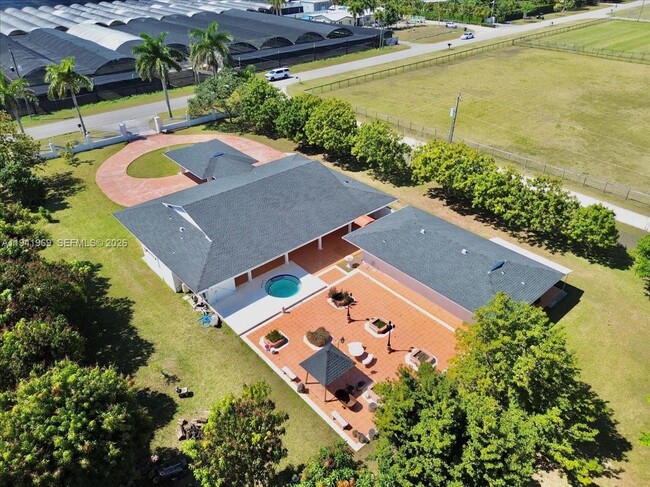 Building Photo - 24555 SW 167th Ave