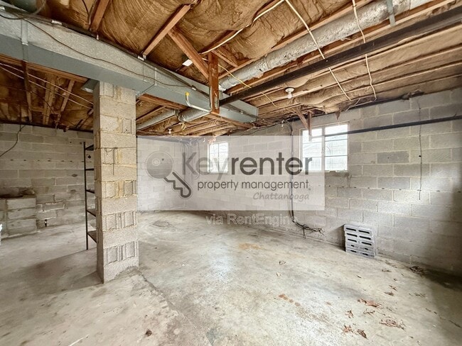 Building Photo - 1010 Summer St