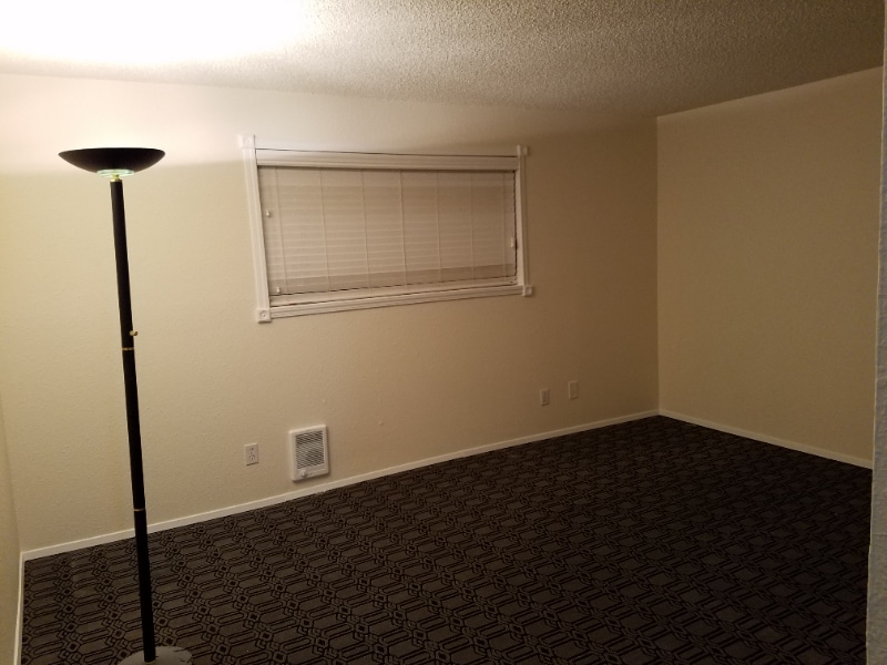 Building Photo - 14527 NE 40th St