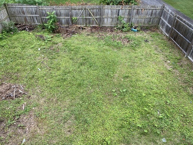 Building Photo - 333 Gardinier St