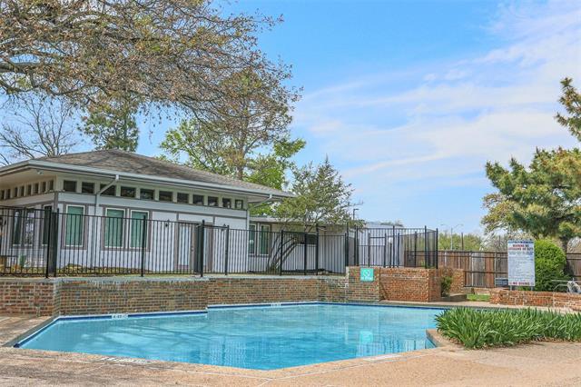 Building Photo - 13706 Flagstone Ln