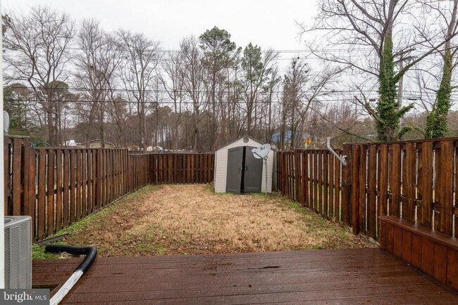 Building Photo - 47726 Devin Cir